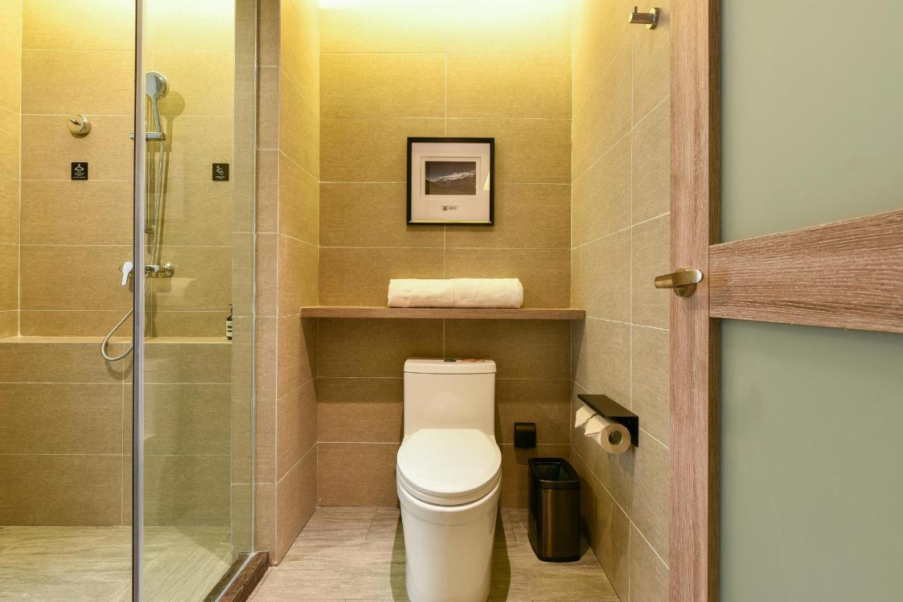 Atour Chaoyang Park Hotel 4*